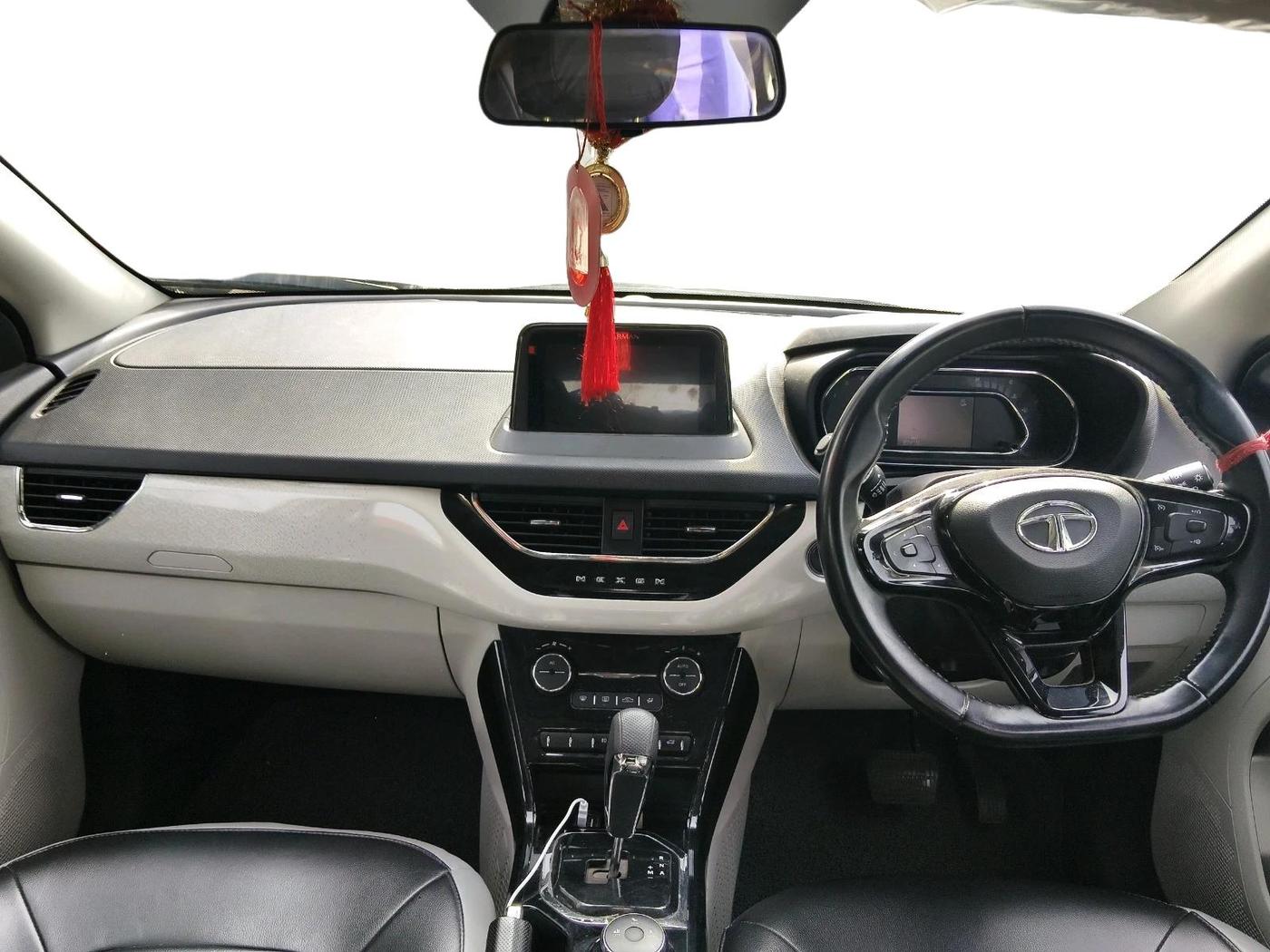 2021 Tata NEXON XZA PLUS SUNROOF PETROL, Petrol, Automatic, 30,479 km, interior