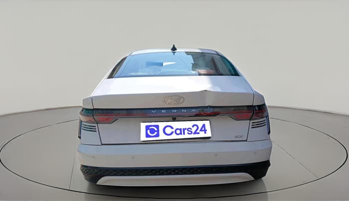 2023 Hyundai Verna SX (O)1.5 VTVT, Petrol, Manual, 15,493 km, exterior