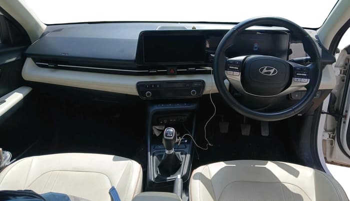 2023 Hyundai Verna SX (O)1.5 VTVT, Petrol, Manual, 15,493 km, interior