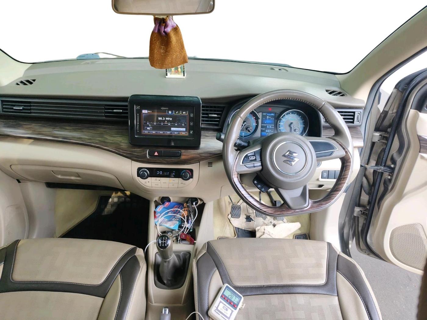 2019 Maruti Ertiga ZXI+ SHVS, Petrol, Manual, 38,031 km, interior