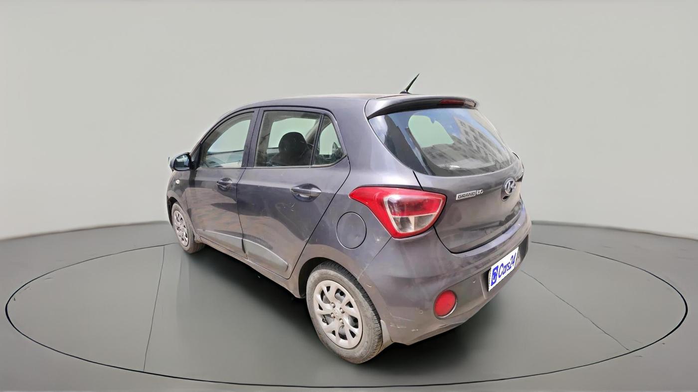 2017 Hyundai Grand i10 SPORTZ 1.2 KAPPA VTVT, CNG, Manual, 1,44,799 km, exterior