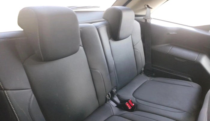 2018 Tata Hexa XTA 4X2 6 STR, Diesel, Automatic, 82,192 km, interior