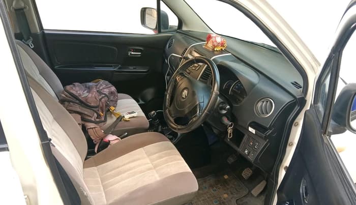2013 Maruti Wagon R Stingray VXI, CNG, Manual, 1,23,117 km, interior