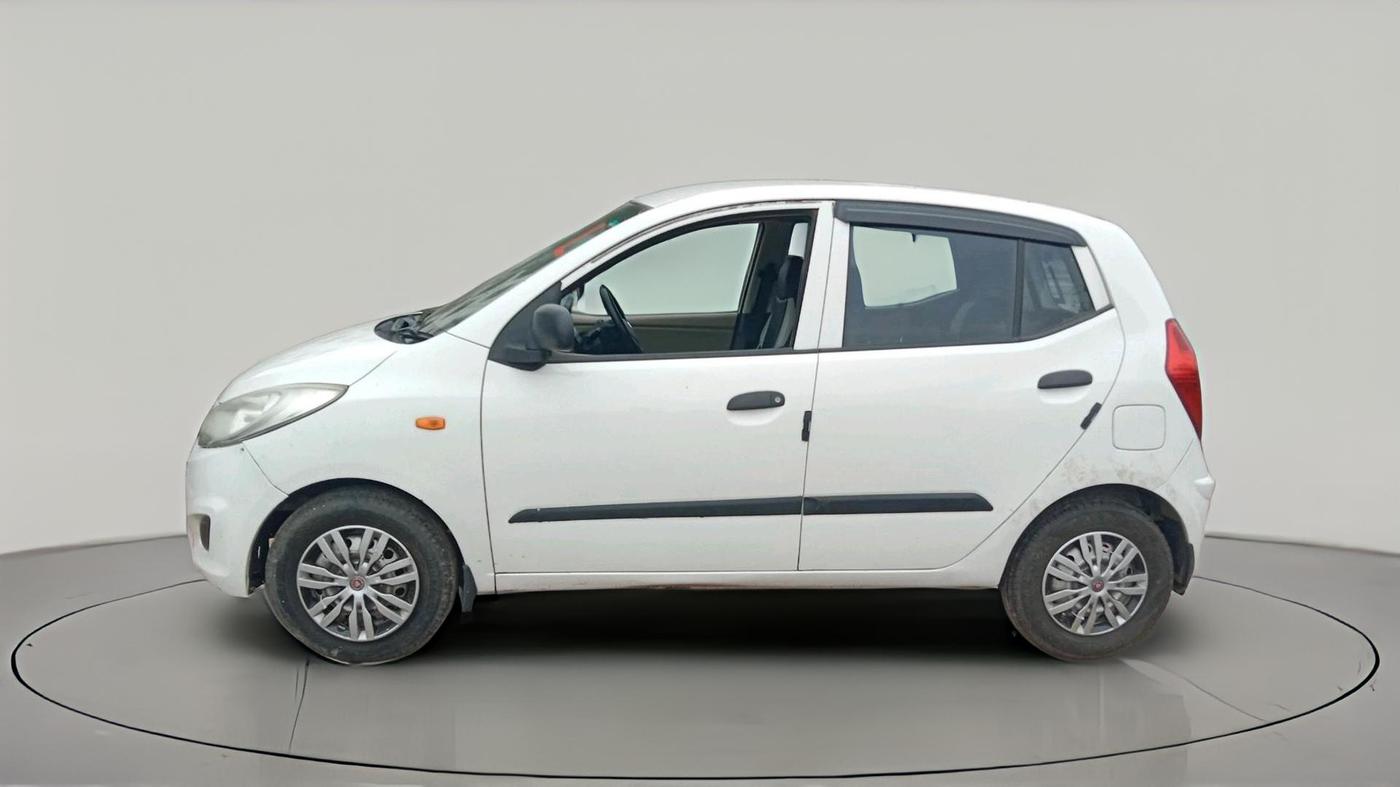 2014 Hyundai i10 MAGNA 1.1, Petrol, Manual, 74,760 km, exterior