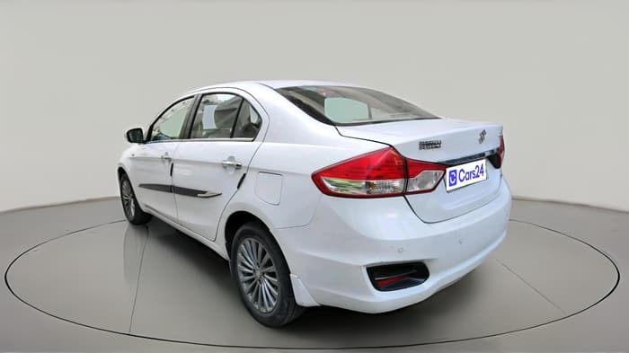 2016 Maruti Ciaz ZXI+, CNG, Manual, 89,617 km, exterior
