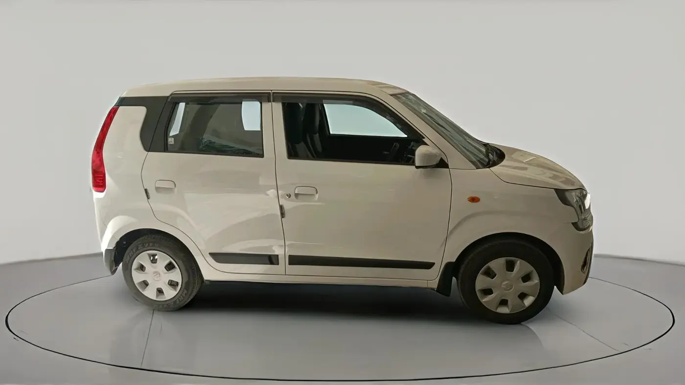 2025 Maruti New Wagon-R VXI 1.0 AMT, Petrol, Automatic, 661 km, exterior
