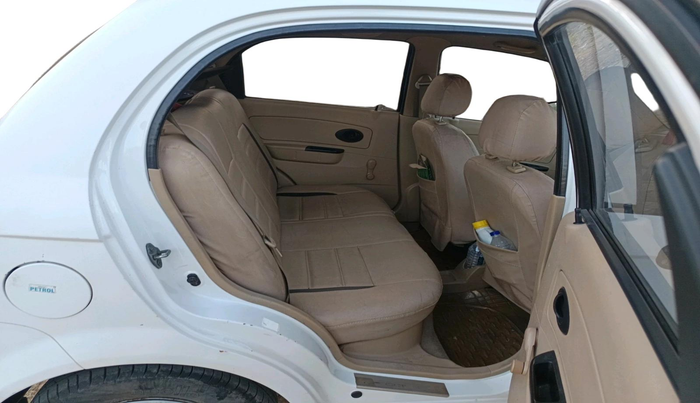 2011 Chevrolet Spark LS 1.0, Petrol, Manual, 1,09,247 km, interior