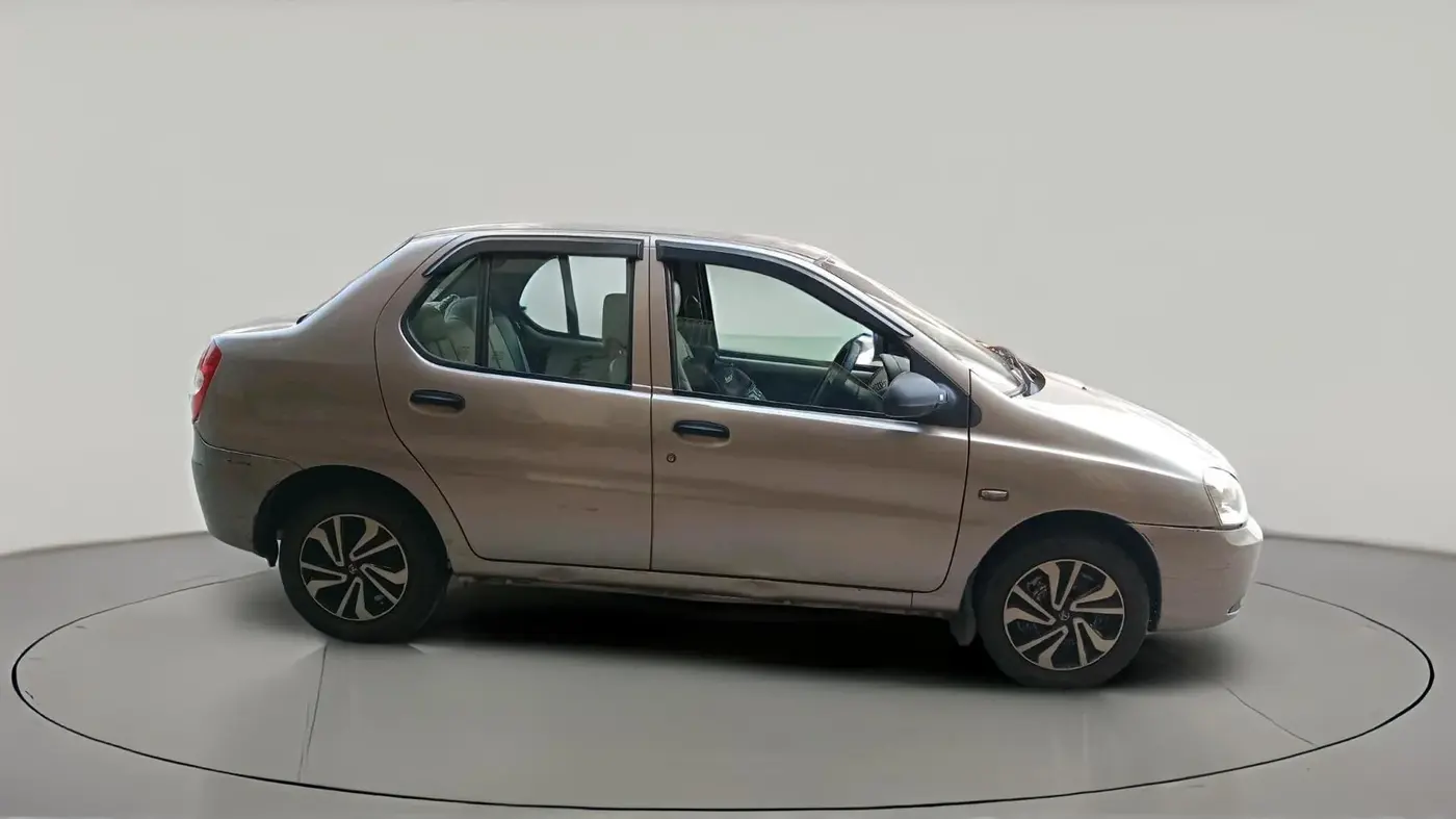 2013 Tata Indigo ECS LS CR4, Diesel, Manual, 84,013 km, exterior