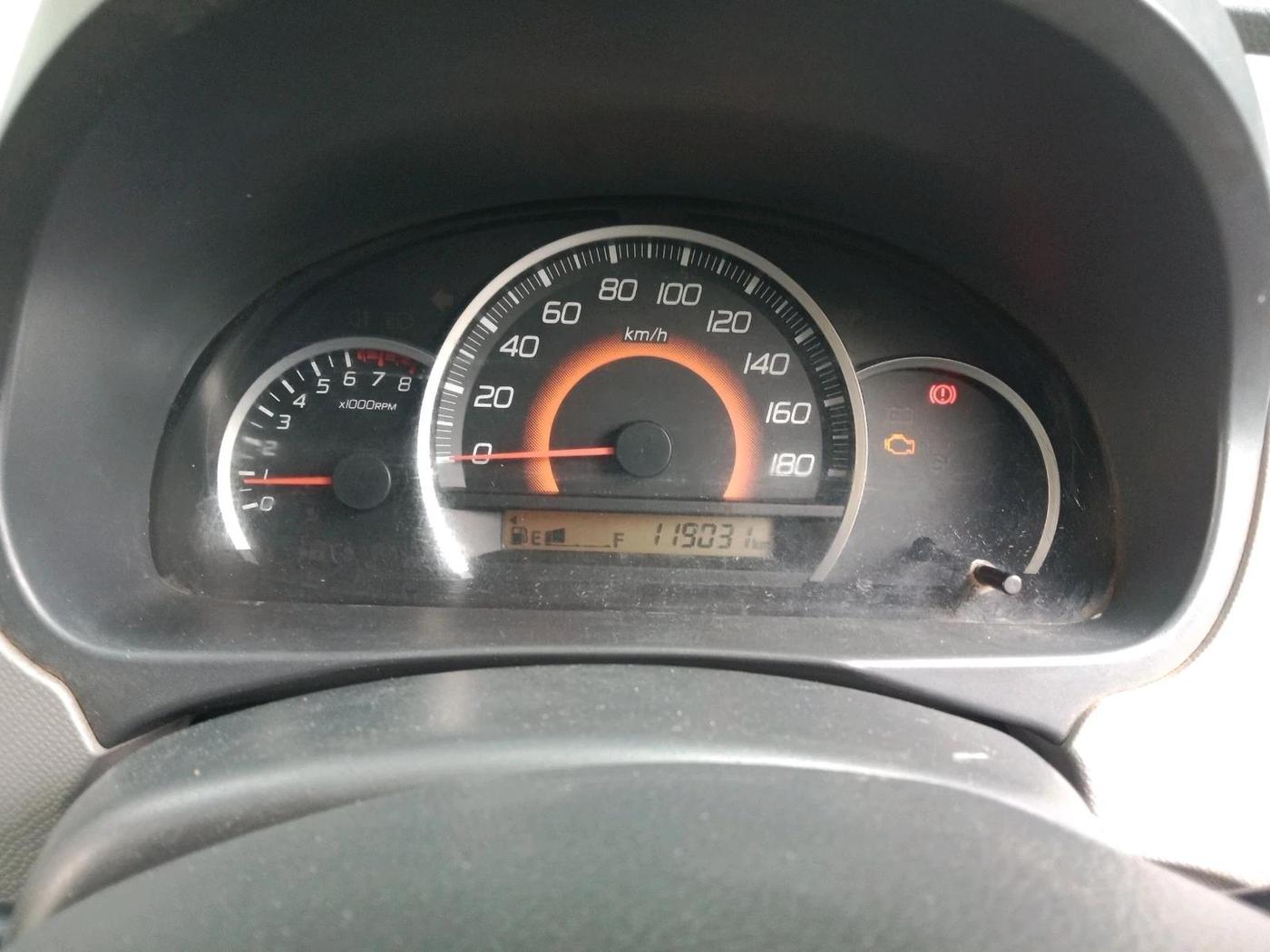 2011 Maruti Wagon R 1.0 VXI, CNG, Manual, 1,19,031 km, interior