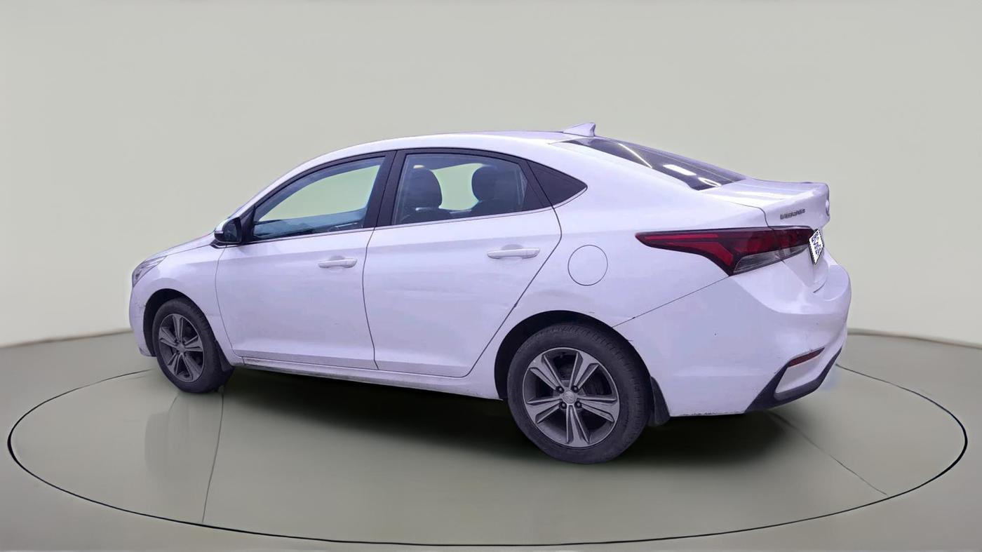 2018 Hyundai Verna 1.6 VTVT SX, Petrol, Manual, 95,211 km, exterior