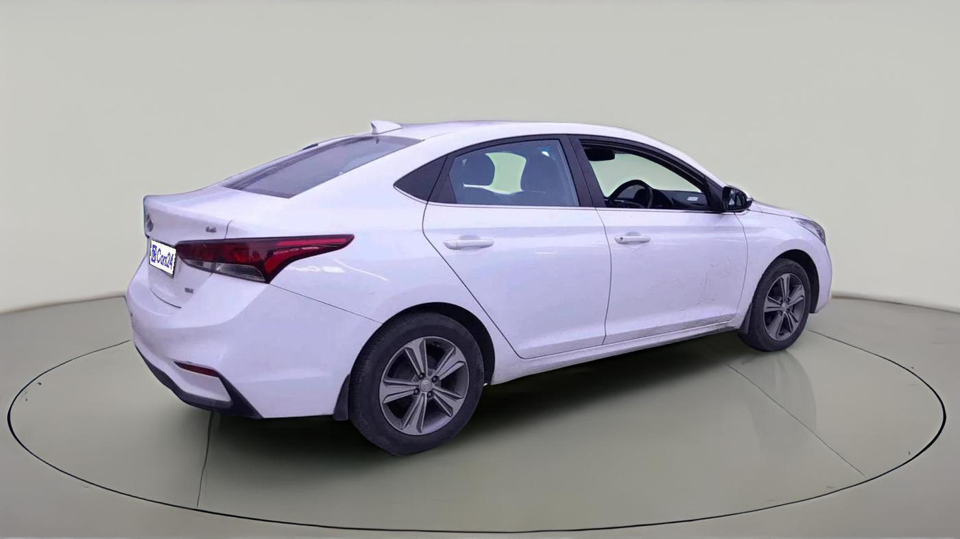 2018 Hyundai Verna 1.6 VTVT SX, Petrol, Manual, 95,211 km, exterior