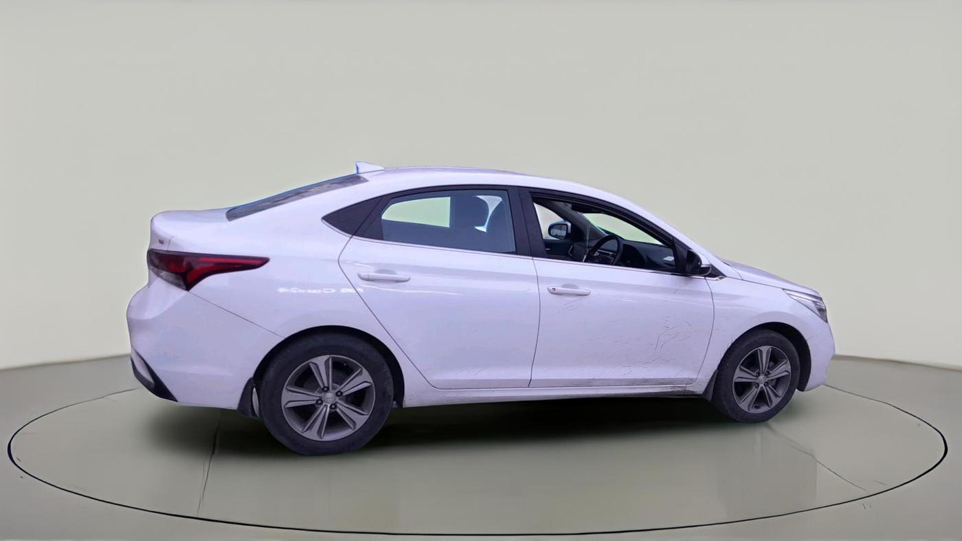 2018 Hyundai Verna 1.6 VTVT SX, Petrol, Manual, 95,211 km, exterior