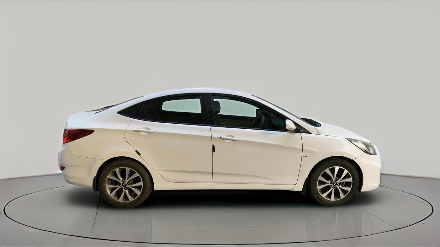 2013 Hyundai Verna FLUIDIC 1.6 CRDI SX, Diesel, Manual, 1,52,167 km, exterior