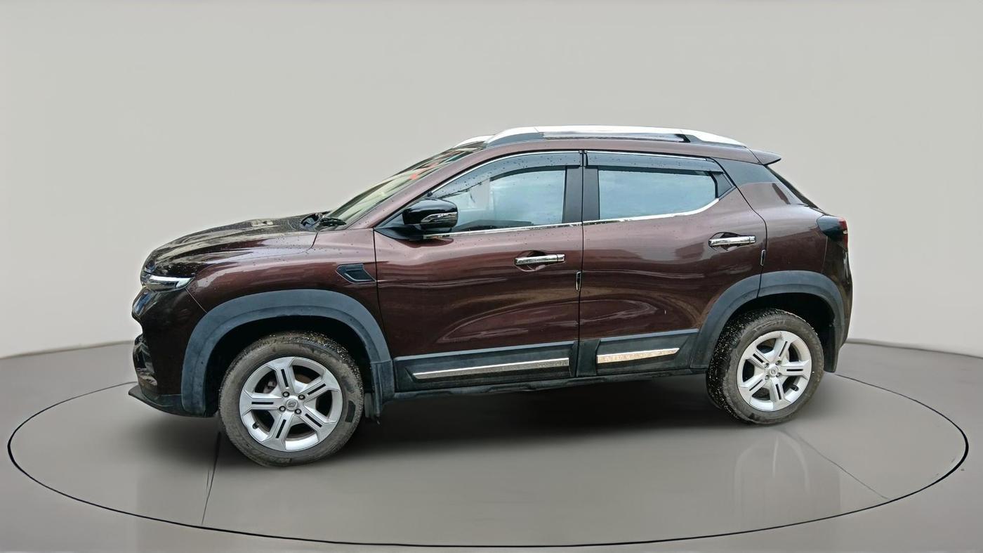2022 Renault Kiger RXT AMT, Petrol, Automatic, 5,427 km, exterior