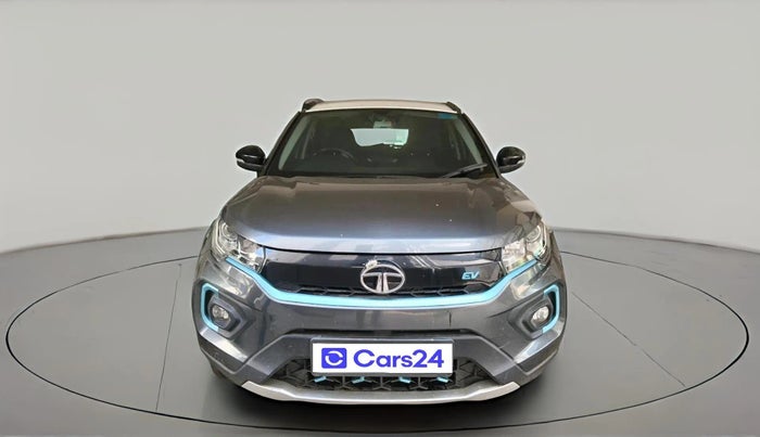 2022 Tata NEXON EV XZ PLUS, Electric, Automatic, 96,446 km, exterior