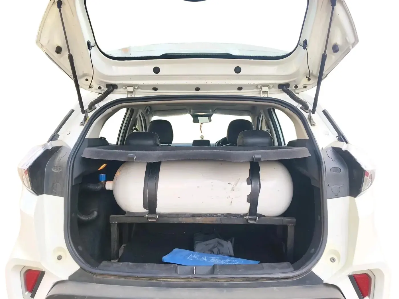 2023 Tata NEXON XZ PLUS PETROL SUNROOF, CNG, Manual, 1,12,525 km, exterior