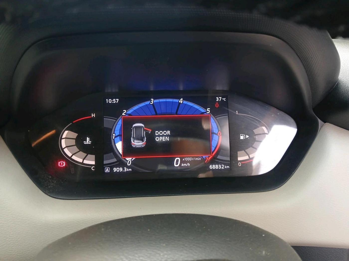 2021 Nissan MAGNITE XV MT, Petrol, Manual, 70,039 km, interior