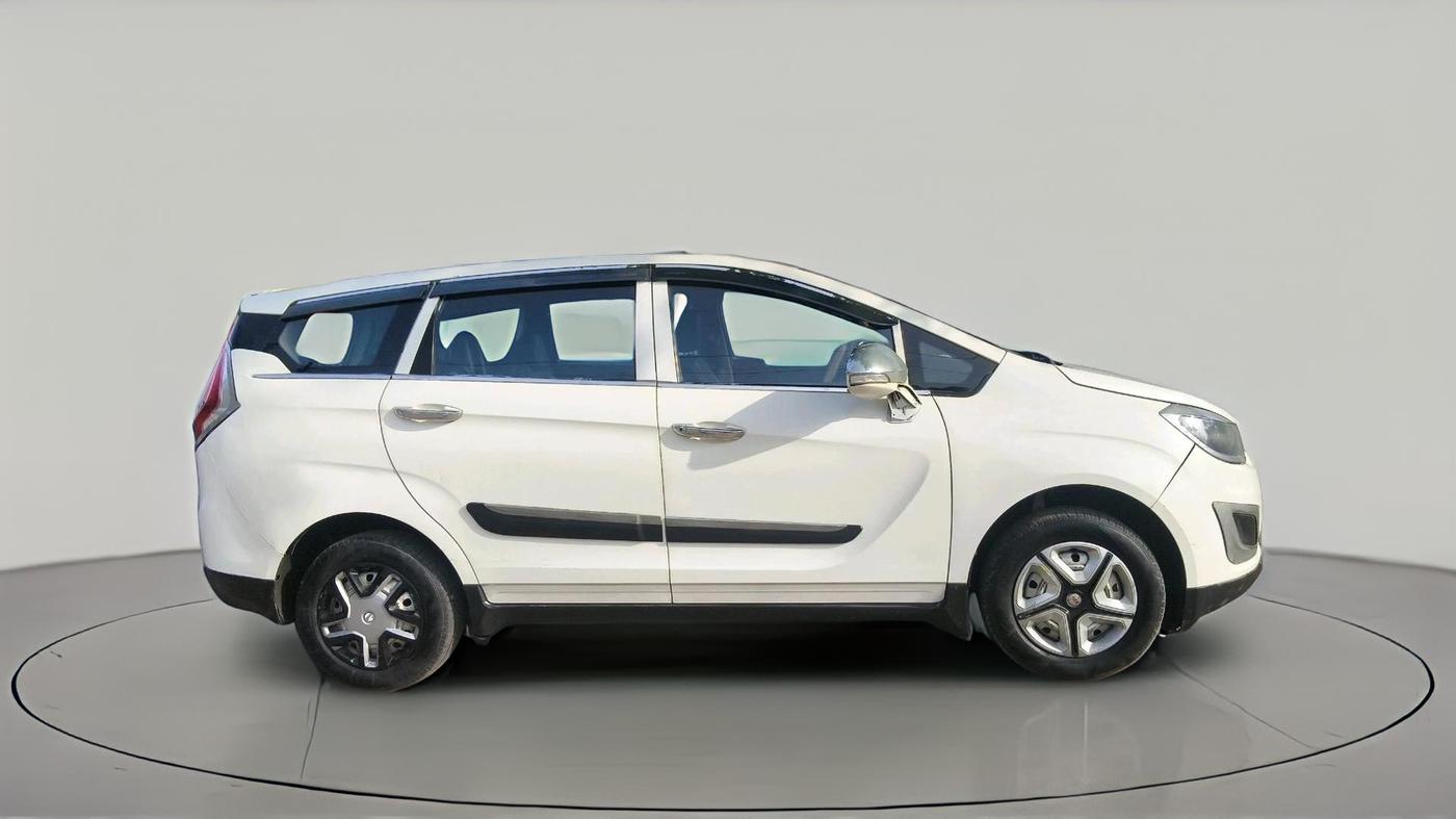 2018 Mahindra MARAZZO M2 8 STR, Diesel, Manual, 1,87,283 km, exterior