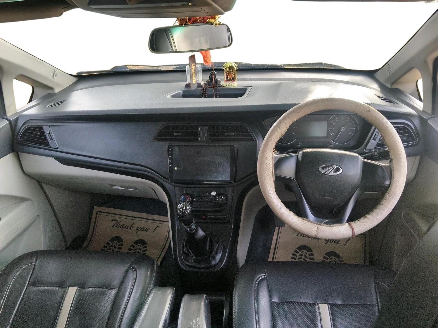 2018 Mahindra MARAZZO M2 8 STR, Diesel, Manual, 1,87,283 km, interior