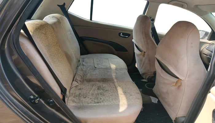 2012 Hyundai i10 MAGNA 1.2, Petrol, Manual, 97,800 km, interior