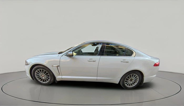 2014 Jaguar XF 2.2 DIESEL LUXURY, Diesel, Automatic, 1,36,128 km, exterior