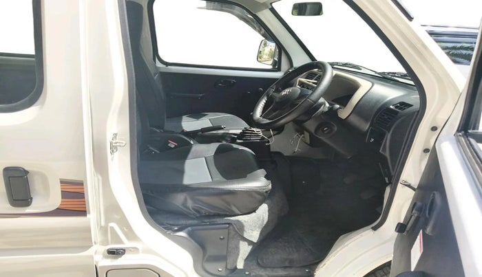2023 Maruti Eeco 5 STR AC CNG, CNG, Manual, 6,745 km, interior