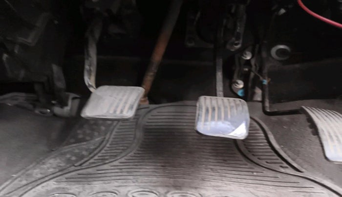 2011 Hyundai i10 MAGNA 1.1, Petrol, Manual, 69,086 km, interior