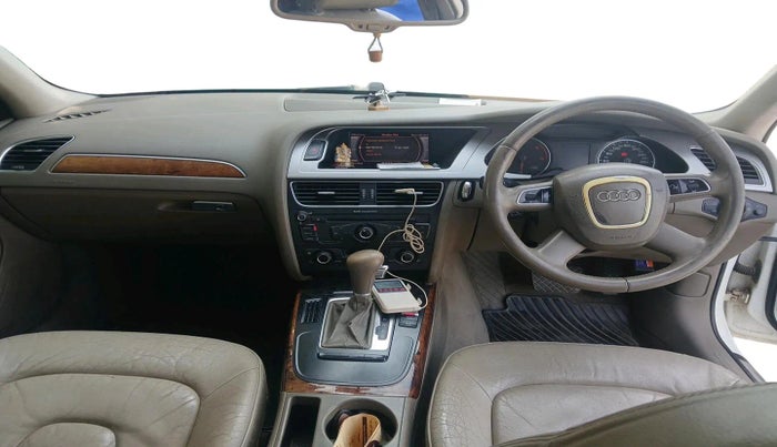 2011 Audi A4 2.0 TDI, Diesel, Automatic, 1,33,098 km, interior