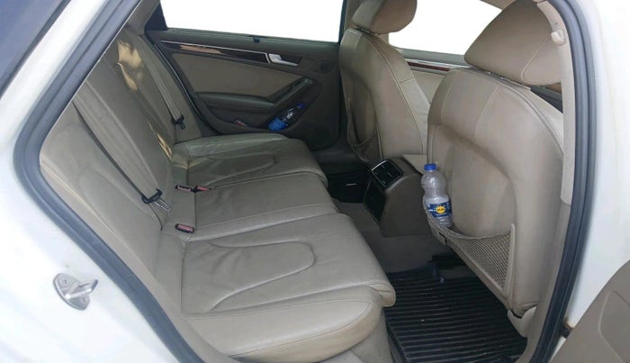 2011 Audi A4 2.0 TDI, Diesel, Automatic, 1,33,098 km, interior