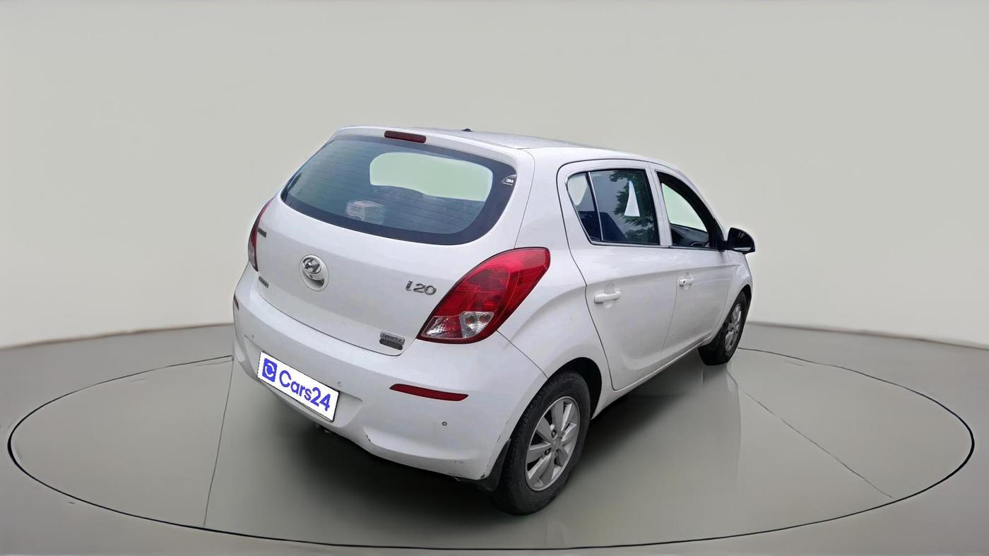 2013 Hyundai i20 SPORTZ 1.4 CRDI, Diesel, Manual, 1,86,116 km, exterior