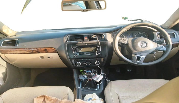 2014 Volkswagen Jetta COMFORTLINE TDI, Diesel, Manual, 1,31,168 km, interior