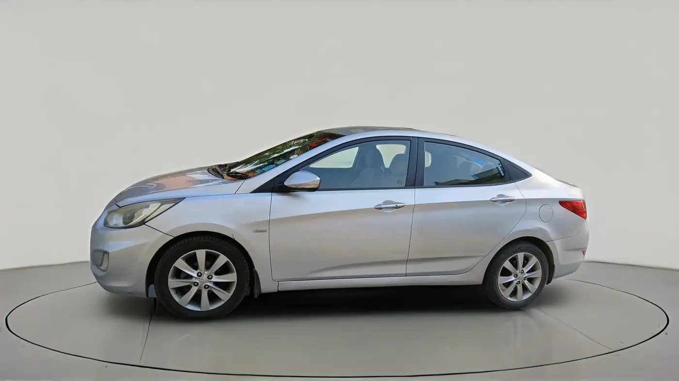 2012 Hyundai Verna FLUIDIC 1.6 CRDI SX OPT, Diesel, Manual, 1,21,675 km, exterior