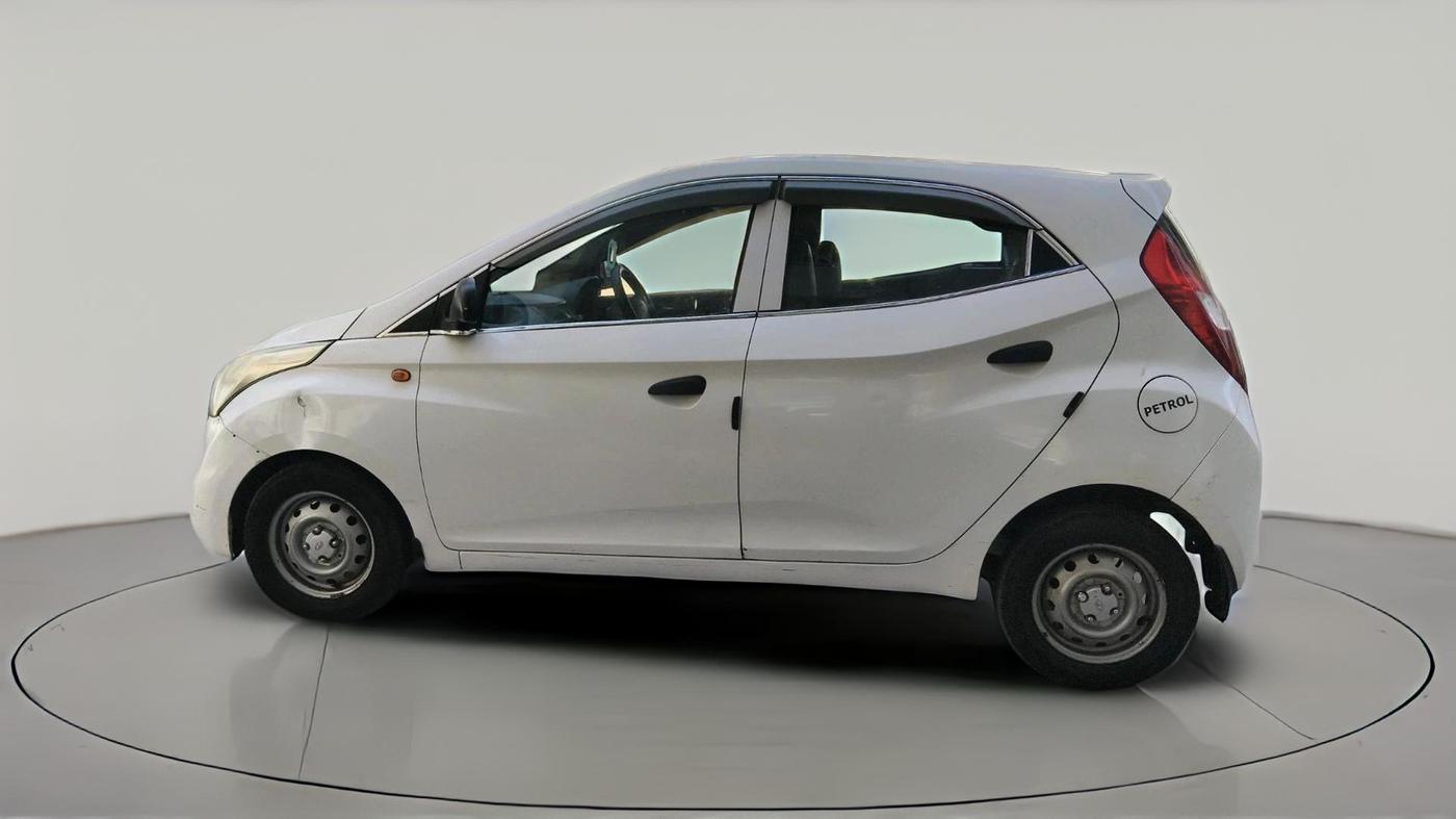 2017 Hyundai Eon ERA +, CNG, Manual, 1,44,737 km, exterior