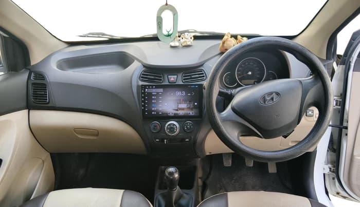 2017 Hyundai Eon ERA +, CNG, Manual, 1,44,737 km, interior