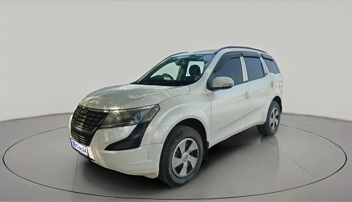 2019 Mahindra XUV500 W3, Diesel, Manual, 1,22,597 km, exterior