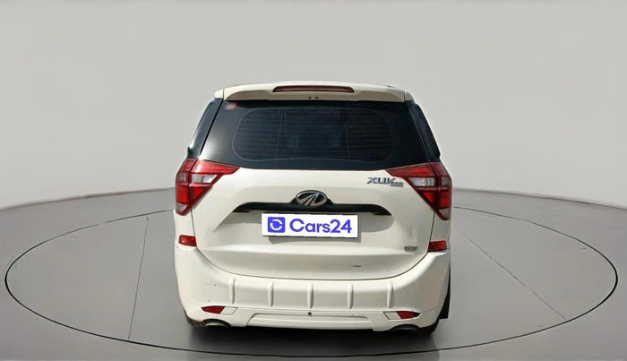 2019 Mahindra XUV500 W3, Diesel, Manual, 1,22,597 km, exterior