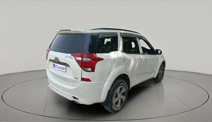 2019 Mahindra XUV500 W3, Diesel, Manual, 1,22,597 km, exterior