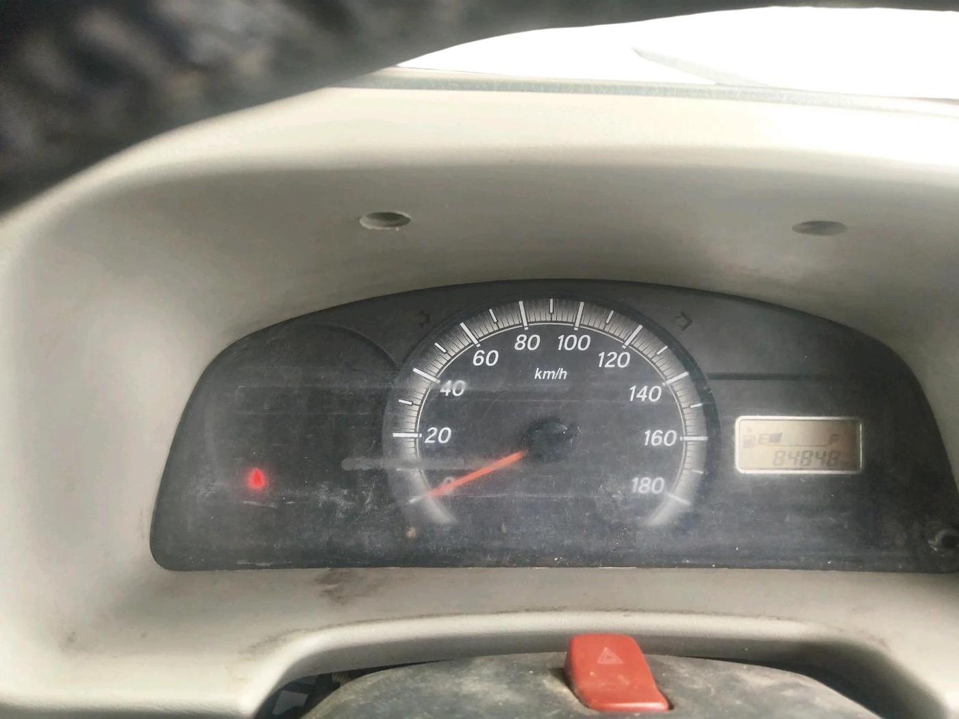 2022 Maruti Eeco 5 STR AC (O), Petrol, Manual, 84,848 km, interior