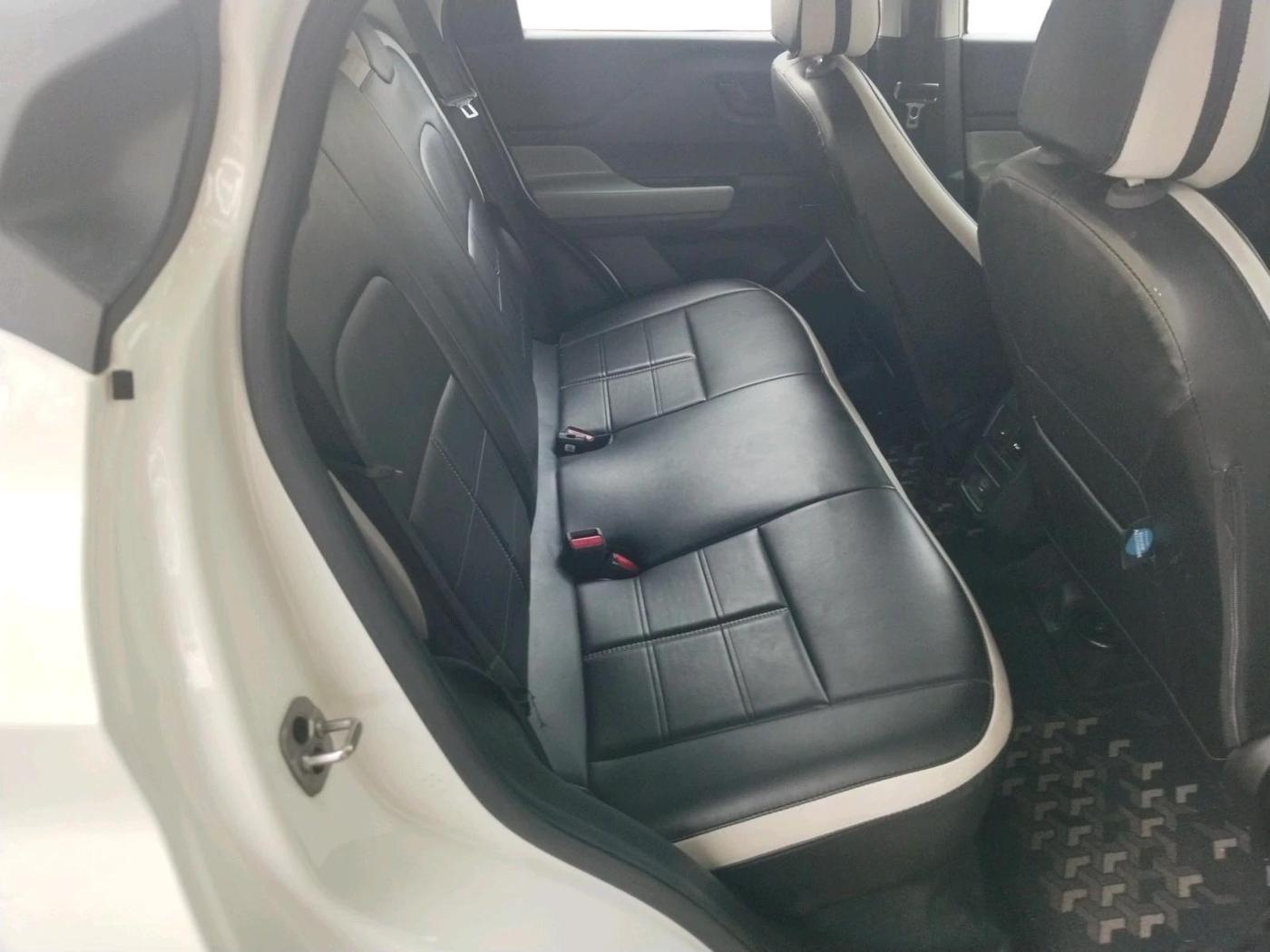 2025 Tata PUNCH Adventure Plus iCNG, CNG, Manual, 7,640 km, interior