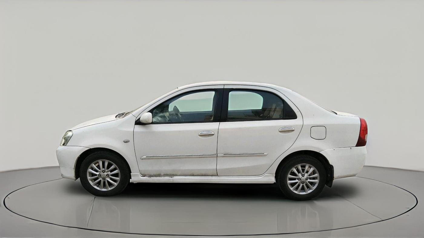 2011 Toyota Etios VX, Petrol, Manual, 72,441 km, exterior