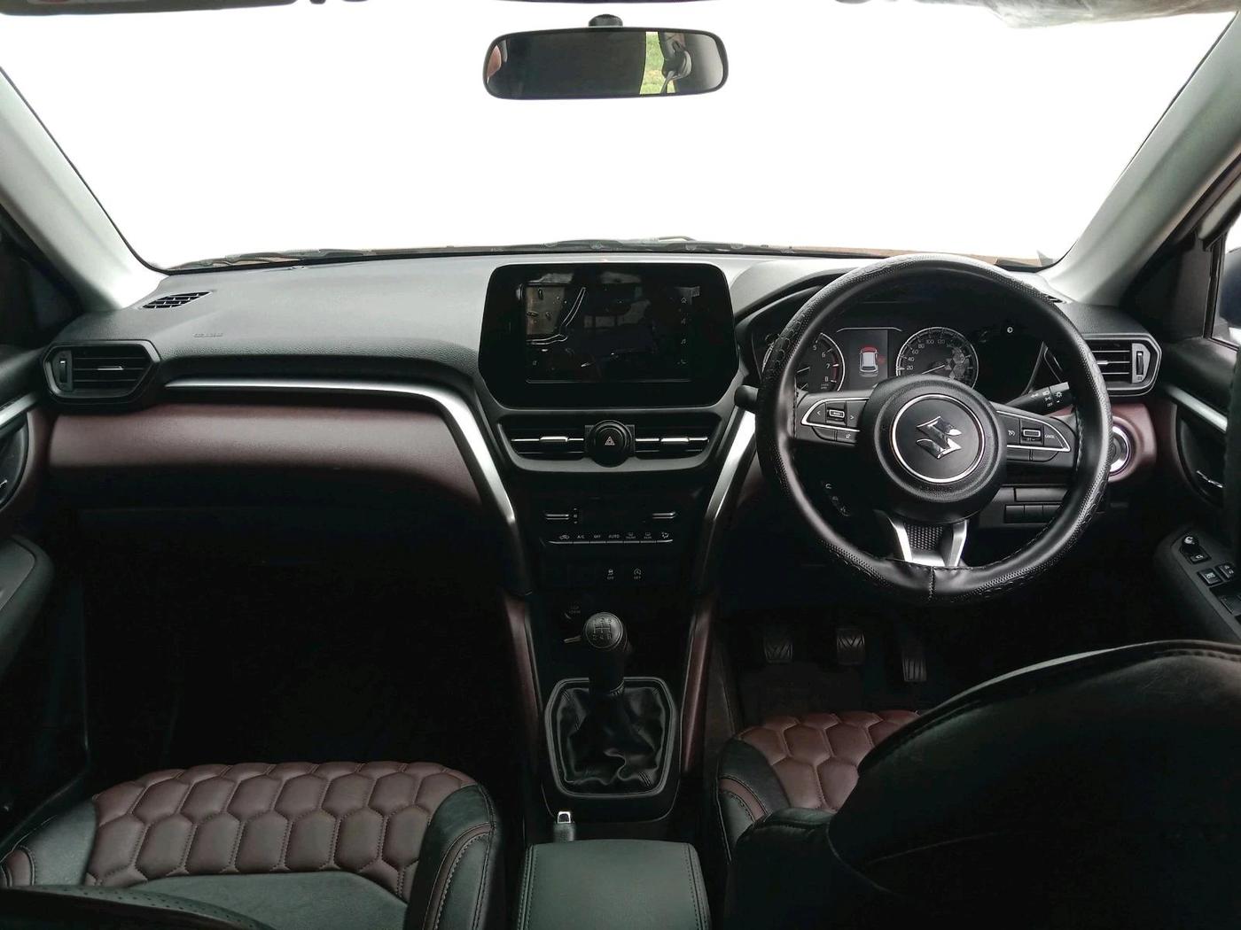 2024 Maruti Grand Vitara DELTA SMART HYBRID, Petrol, Manual, 19,215 km, interior