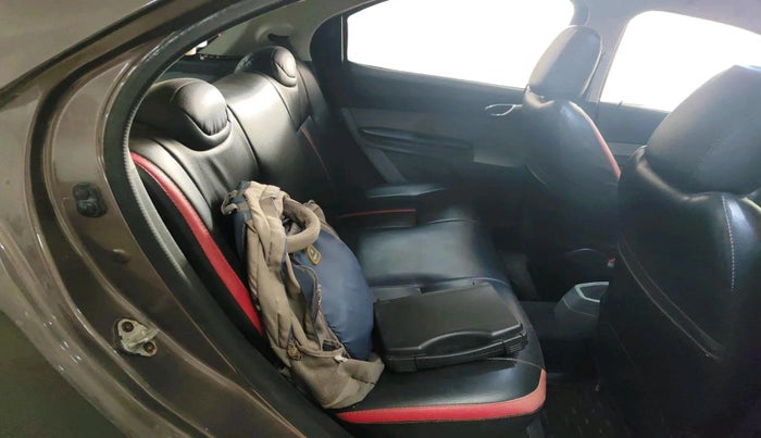 2017 Tata Tiago XZ PETROL, Petrol, Manual, 53,161 km, interior
