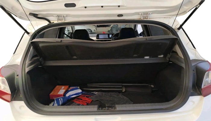 2022 Hyundai GRAND I10 NIOS SPORTZ AMT 1.2 KAPPA VTVT, Petrol, Automatic, 11,337 km, exterior