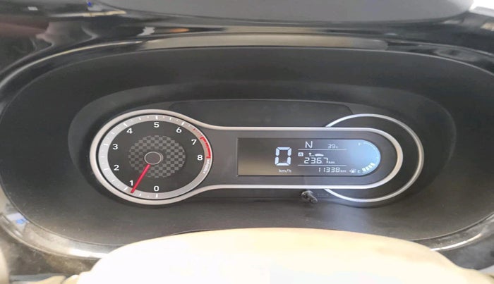 2022 Hyundai GRAND I10 NIOS SPORTZ AMT 1.2 KAPPA VTVT, Petrol, Automatic, 11,337 km, interior