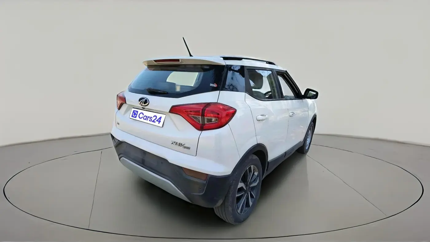 2019 Mahindra XUV300 W8 (O) 1.5 DIESEL, Diesel, Manual, 1,85,741 km, exterior