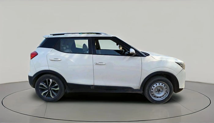 2019 Mahindra XUV300 W8 (O) 1.5 DIESEL, Diesel, Manual, 1,85,741 km, exterior