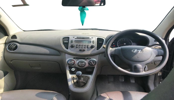 2011 Hyundai i10 SPORTZ 1.2, Petrol, Manual, 2,18,255 km, interior