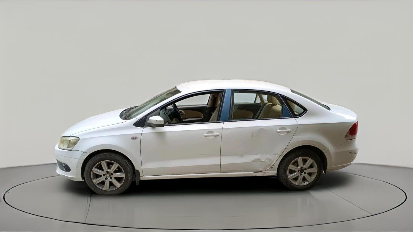 2011 Volkswagen Vento HIGHLINE 1.6 MPI, CNG, Manual, 58,317 km, exterior