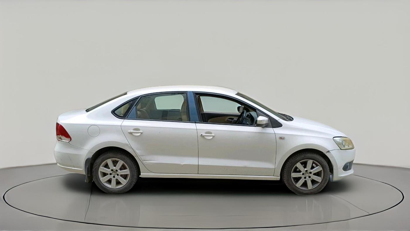 2011 Volkswagen Vento HIGHLINE 1.6 MPI, CNG, Manual, 58,317 km, exterior