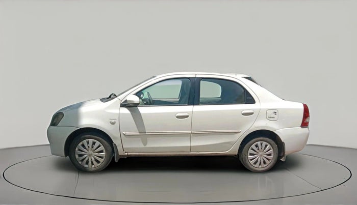 2013 Toyota Etios GD, Diesel, Manual, 2,16,507 km, exterior